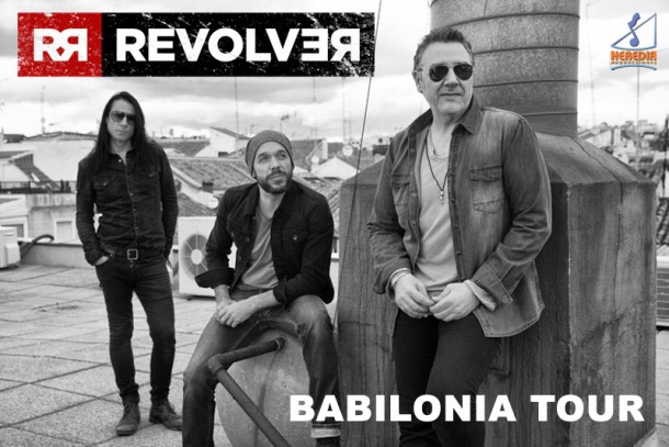 Revolver en concierto First