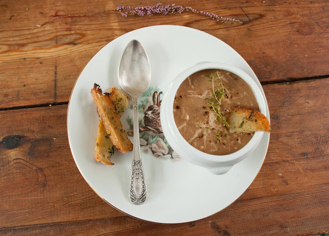 Cena clandestina en Bar Ocio First