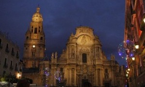 Ya está instalado el Belén Municipal de Murcia en el Palacio Episcopal